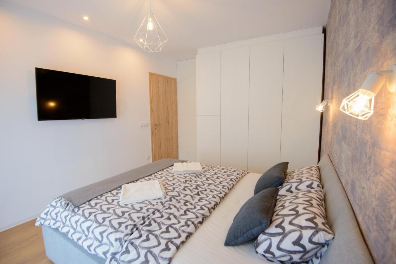 Apartment Penthouse Eliza - Coressi *