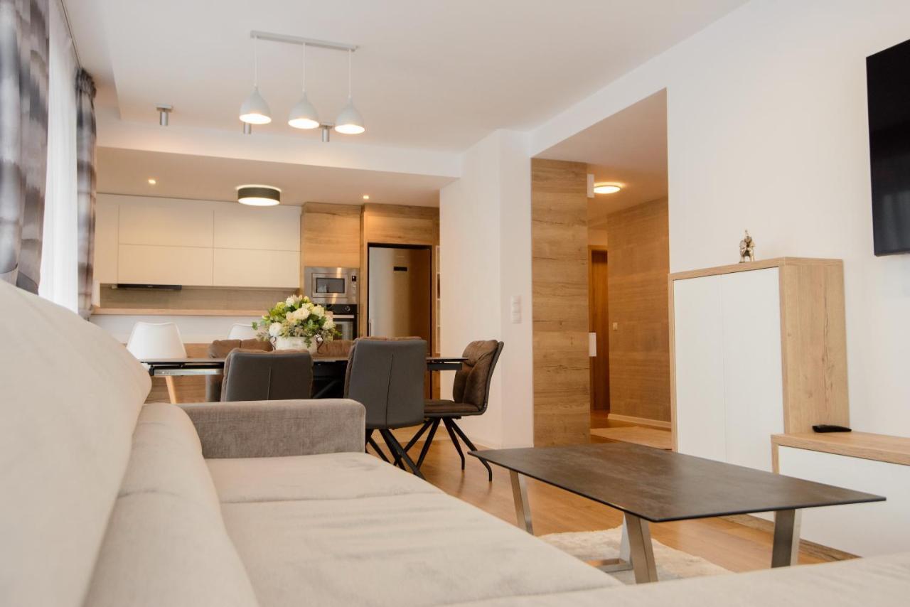 Penthouse Eliza - Coressi *