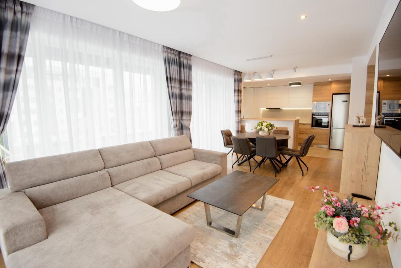 Penthouse Eliza - Coressi Apartment