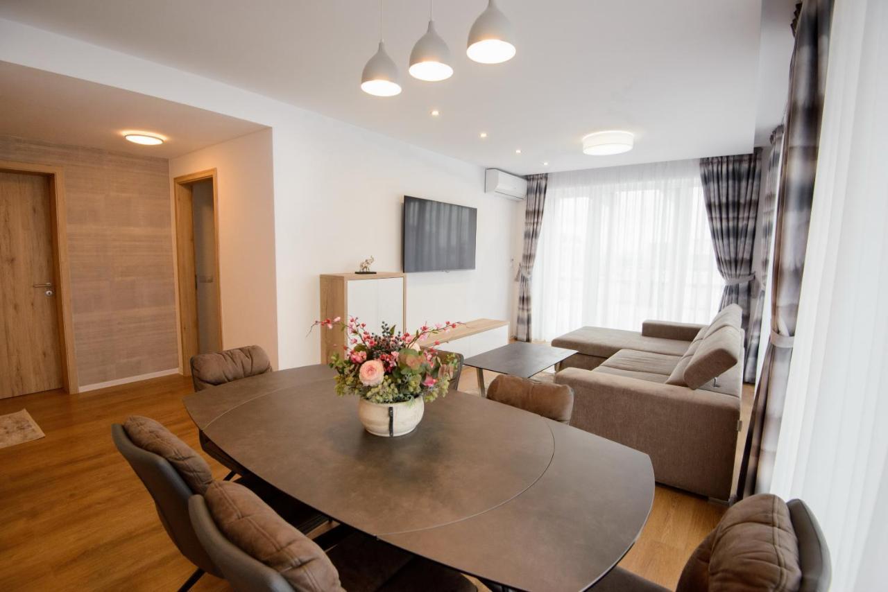 Penthouse Eliza - Coressi Apartment