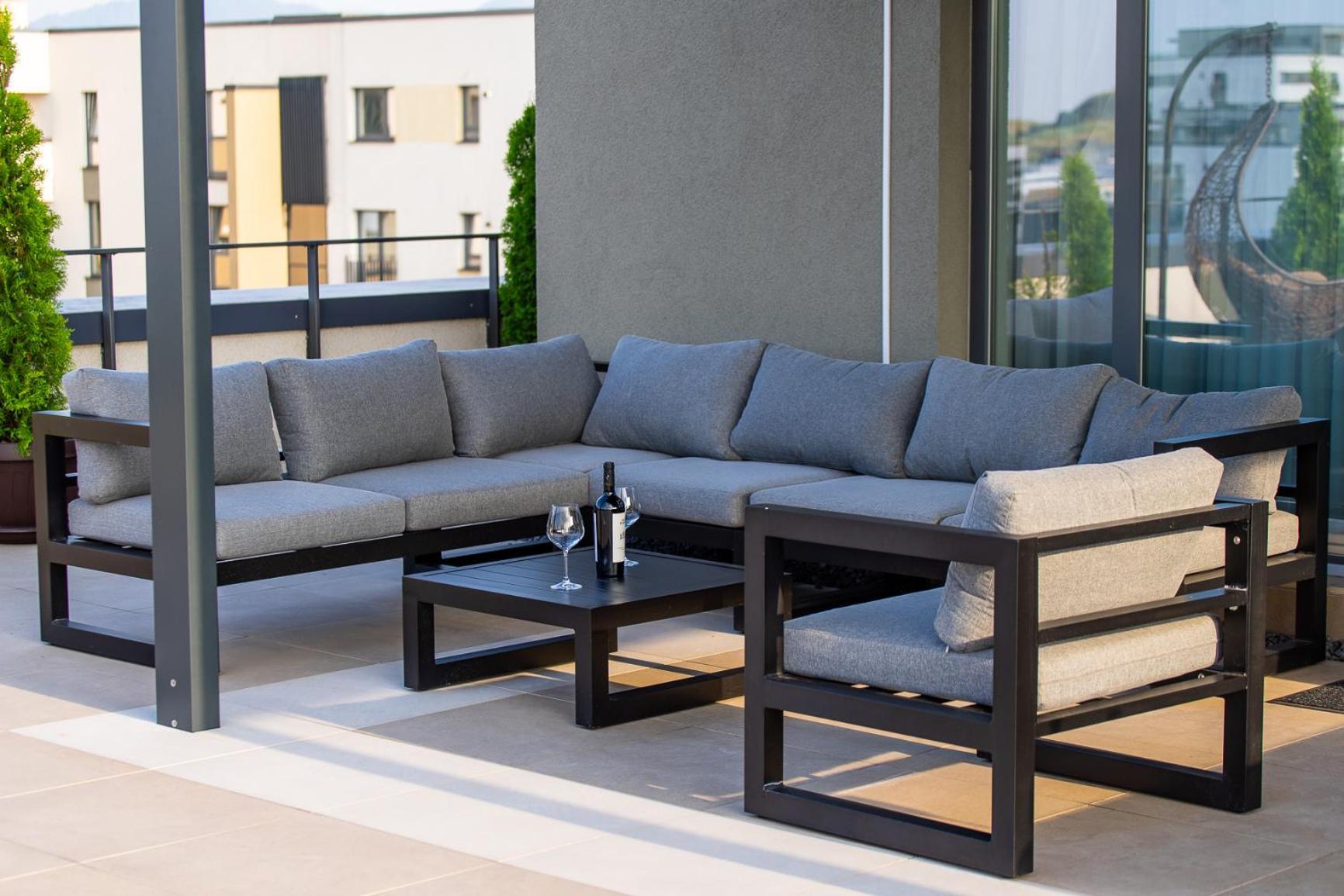 Penthouse Eliza - Coressi