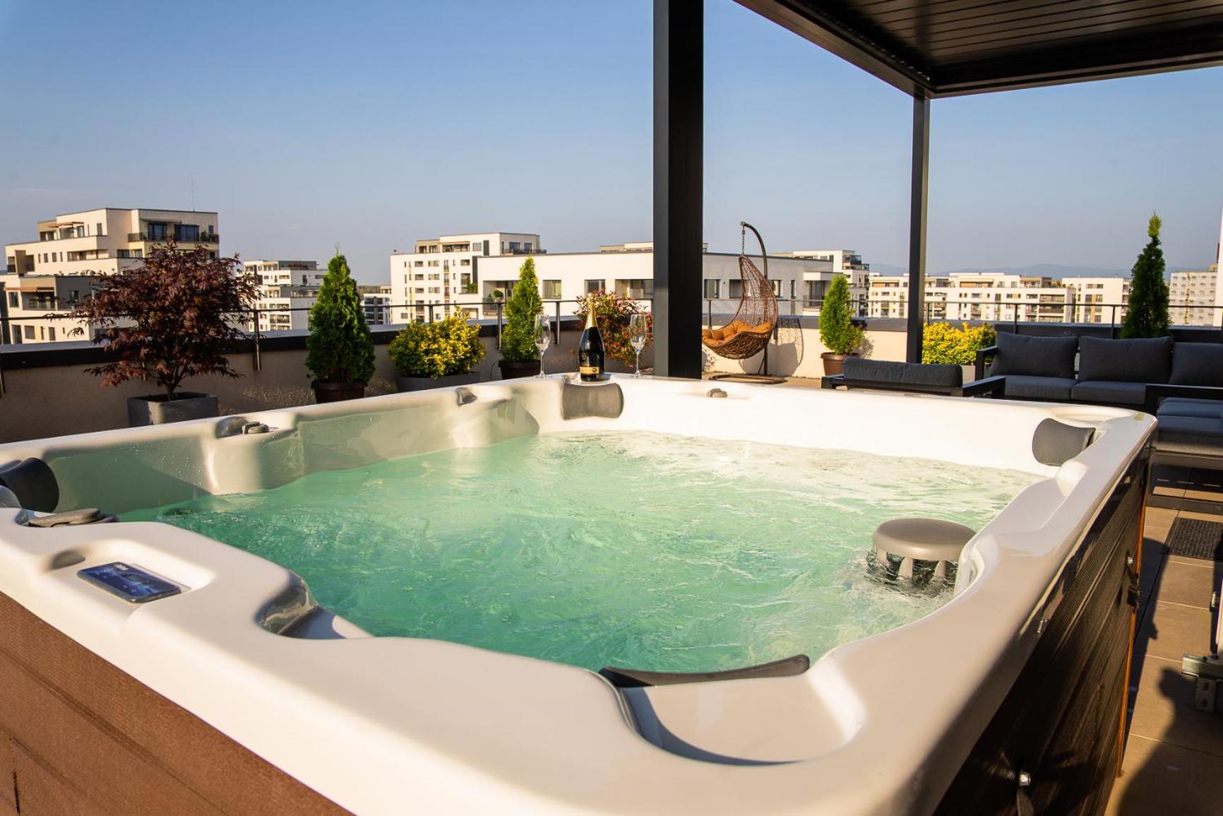 Penthouse Eliza - Coressi Apartment Brasov